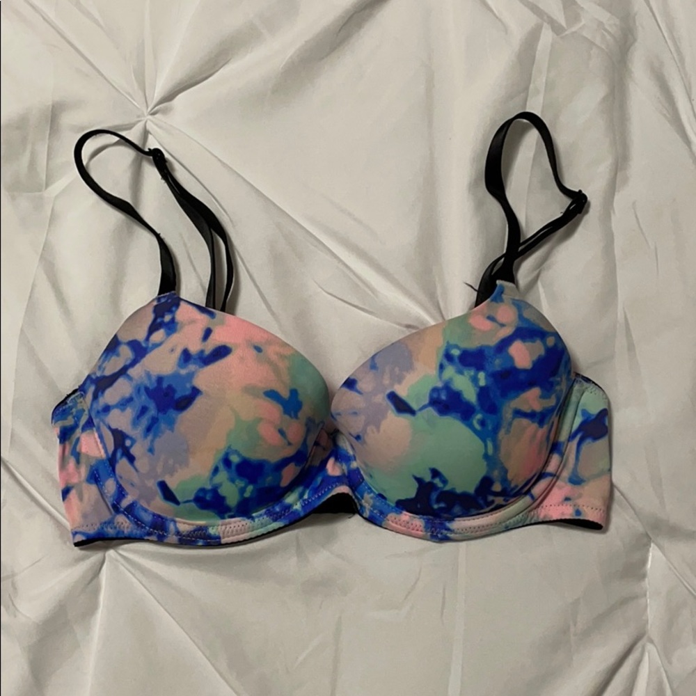 PINK Victoria's Secret Wear Everywhere Bra